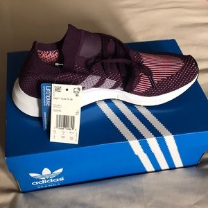 Adidas Womens Swift Run Primeknit